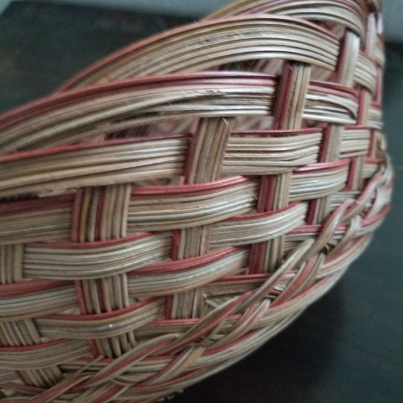 Basket w/a hint of red, can be for inside a boho closet, display, crafts etc. - Picture 8 of 12